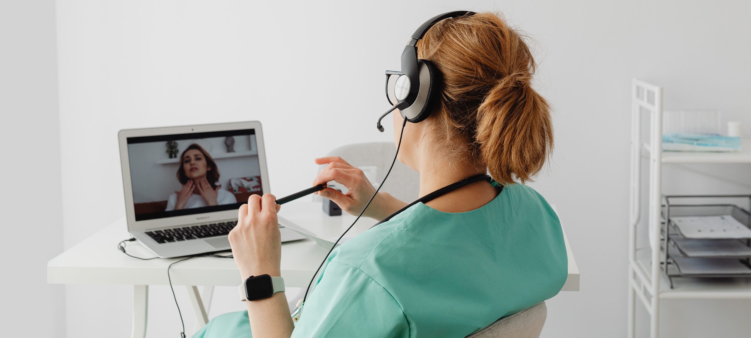 Revolutionizing Healthcare – The Transformative Impact of Remote Patient Monitoring and Virtual Assistants
