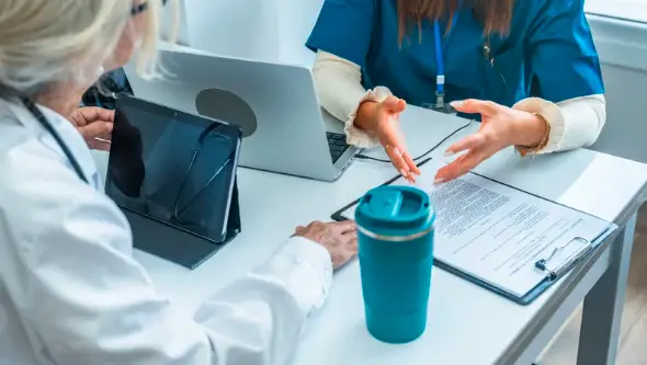 Healthcare Administrative Outsourcing Benefits for Hospitals and Staff