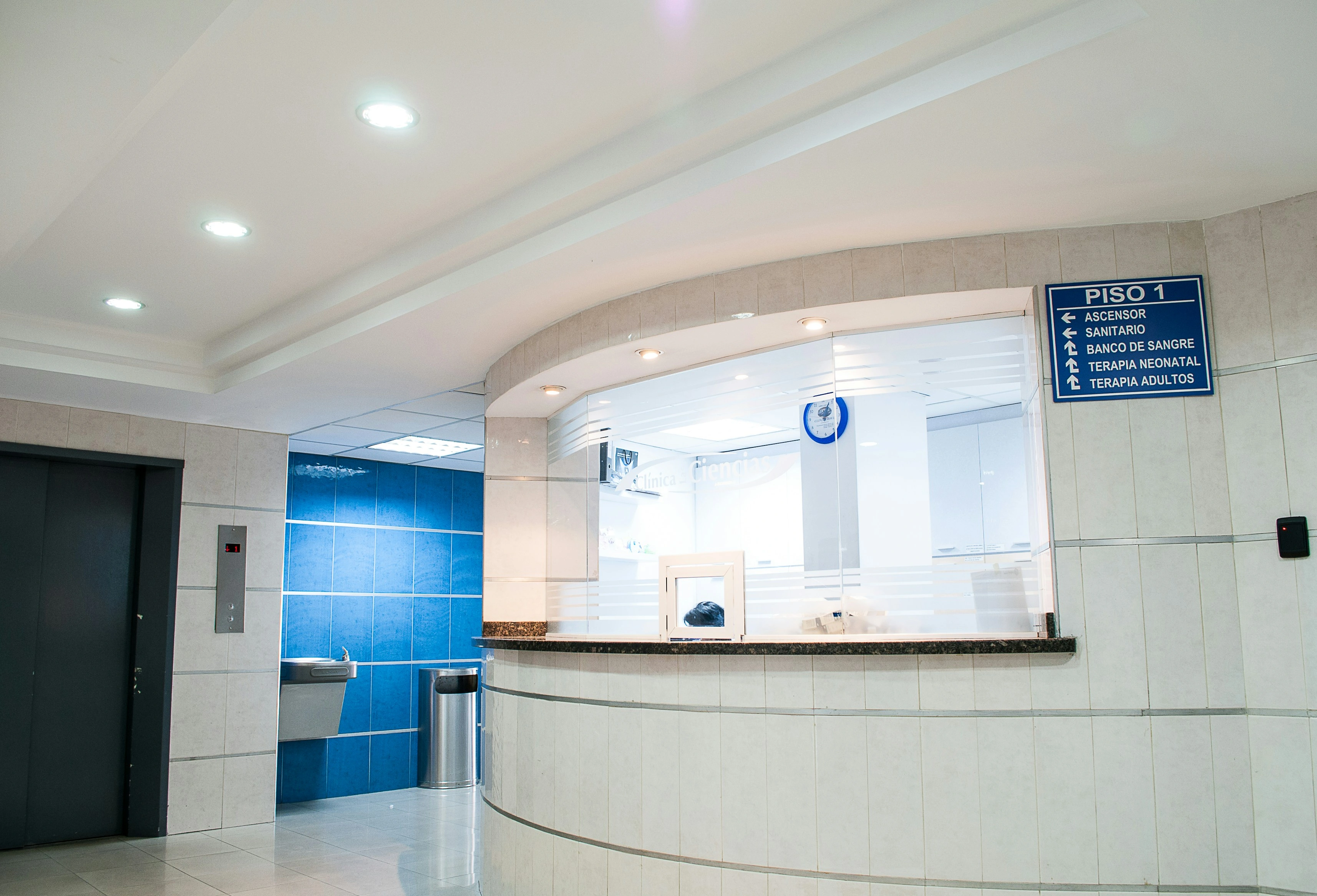 Why Clinics Are Outsourcing Administrative Healthcare Tasks