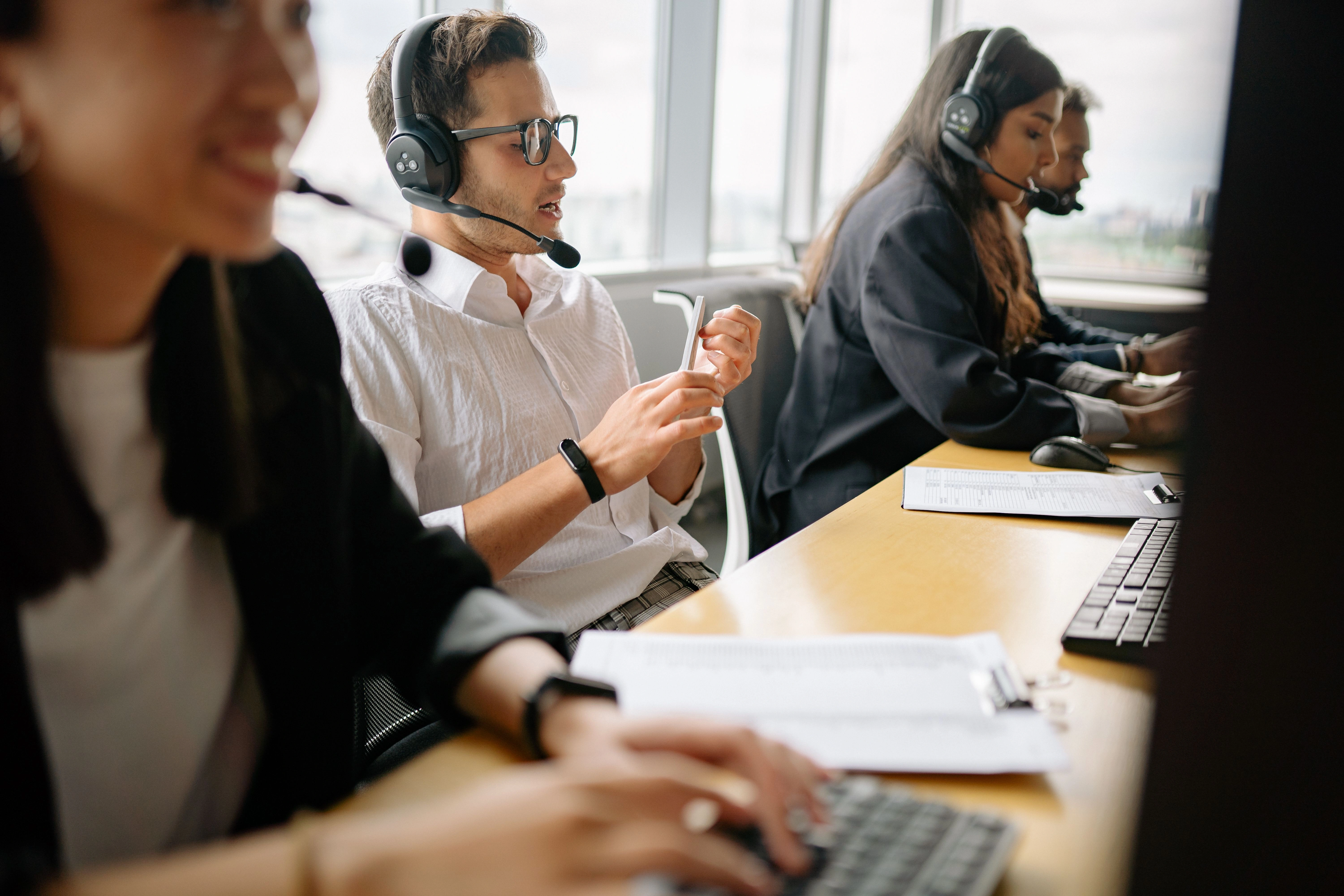 Combining Executive Assistance with Customer Support Services: A Smarter Way to Scale Your Business