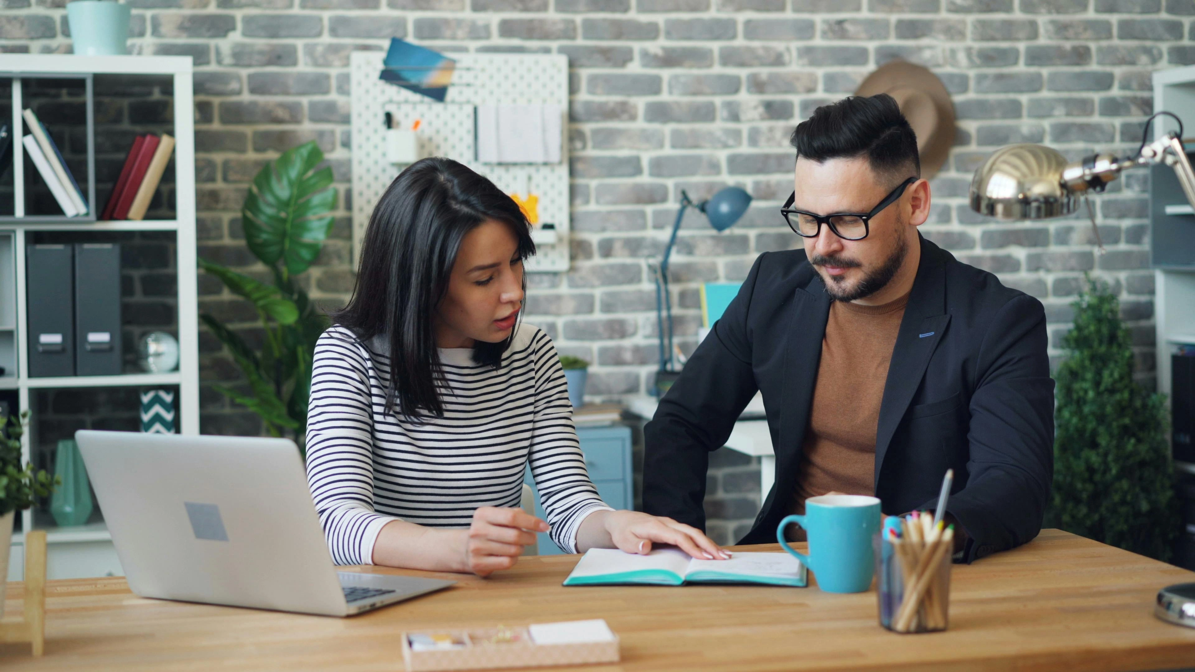 Why Startups Need Executive Assistants Before Hiring More Employees